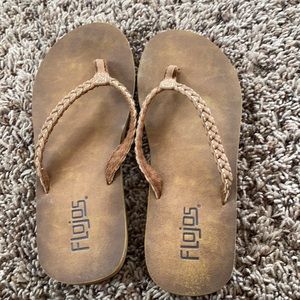 Women’s flojo   flip flops size 6